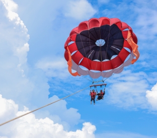 Adalar Parasailing Turu