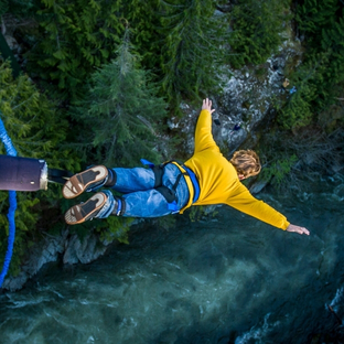 Bungee Jumping