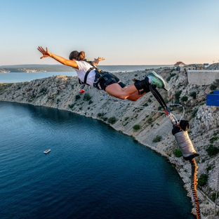 Bungee Jumping